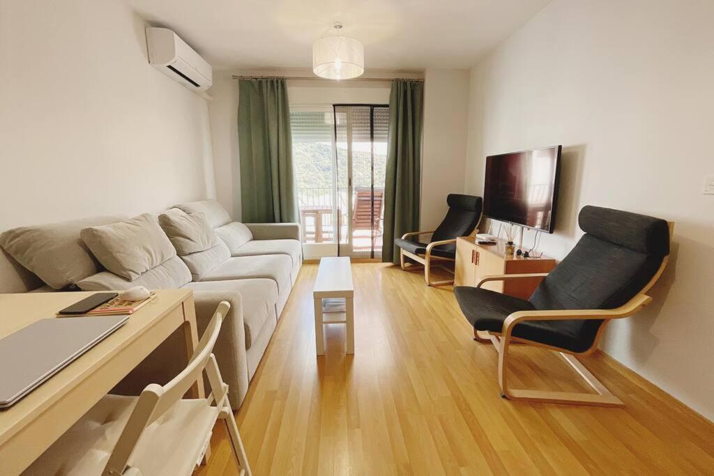 Balcon Hacia La Montana Apartment Guejar Sierra Luaran gambar